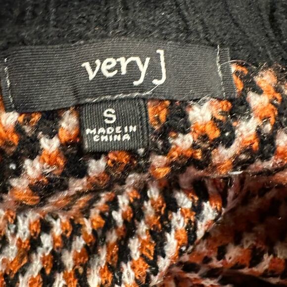 Very J Women Size s Small Black and Orange Plaid Open Front Cardigan Sweater - Picture 3 of 6